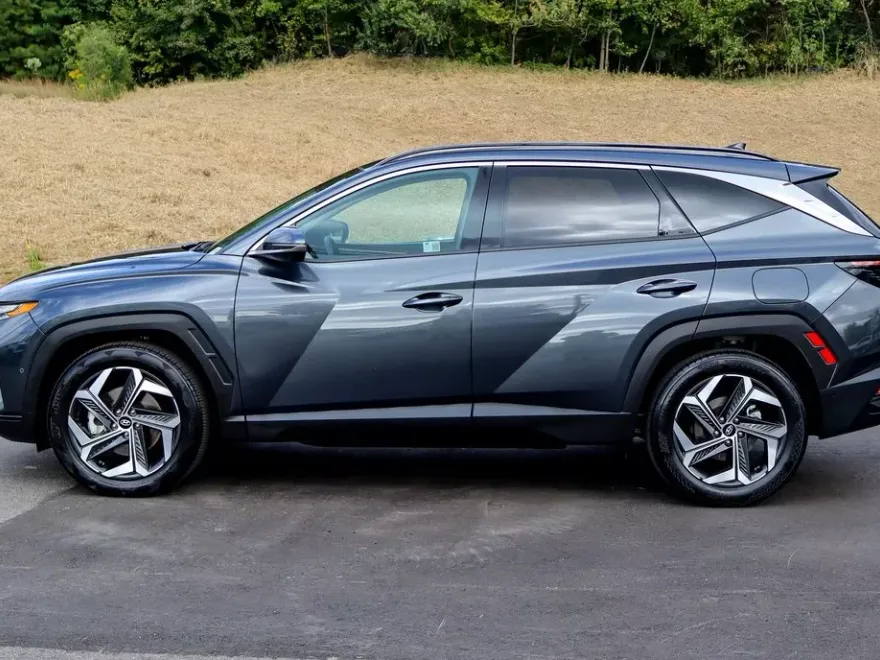 2024 Hyundai Tucson Limited photo 1