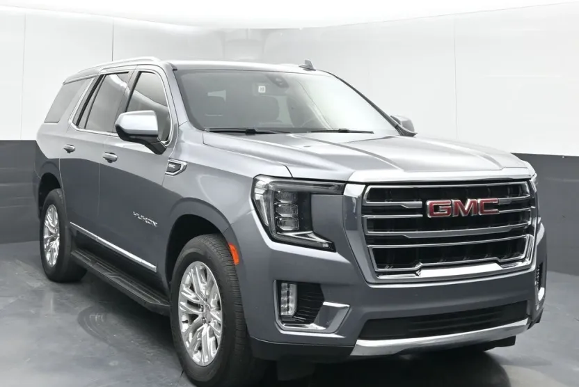 2021 Gmc Yukon SLT photo 1