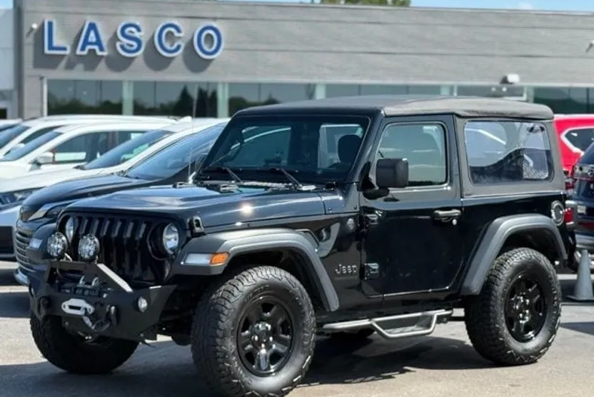 2023 Jeep Wrangler Sport photo 1