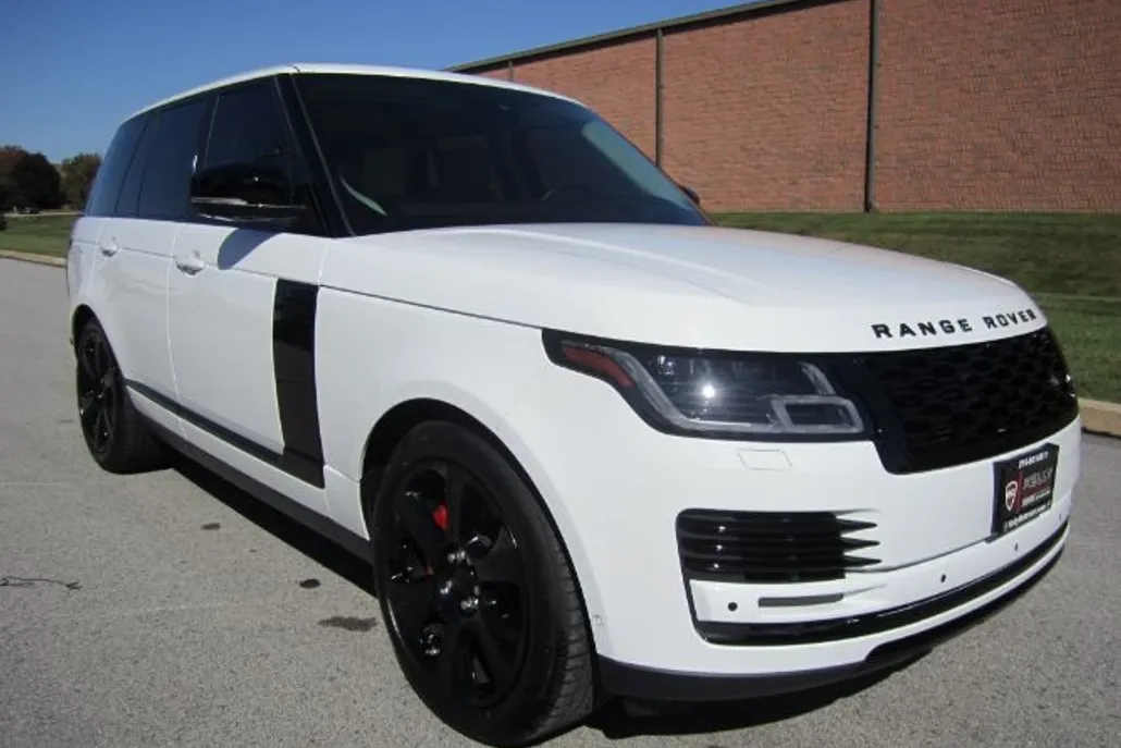 2018 Land Rover Range Rover SuperCharged photo 1