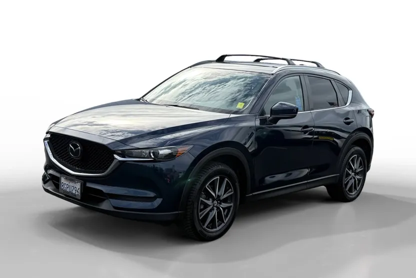2018 Mazda CX-5 Touring photo 1