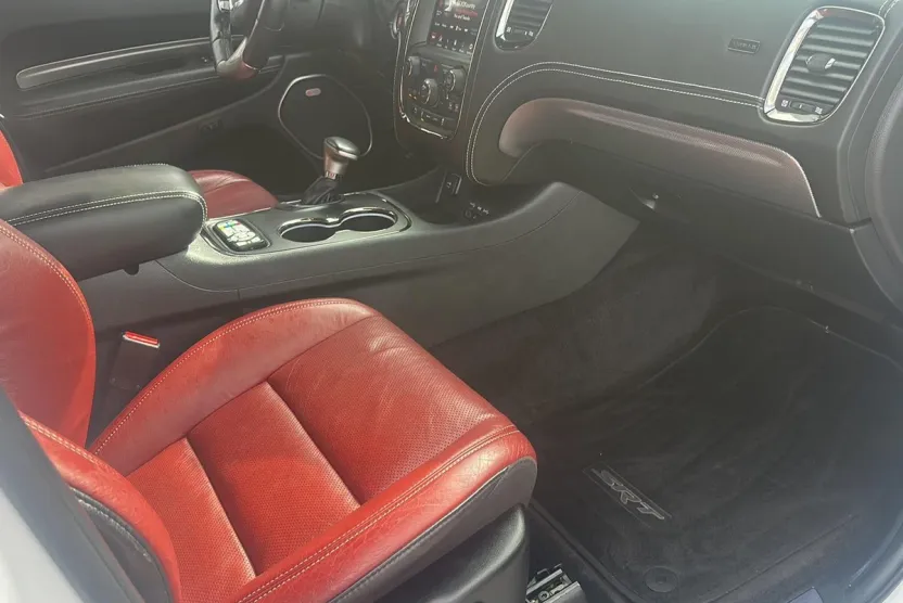 2018 Dodge Durango SRT photo 1