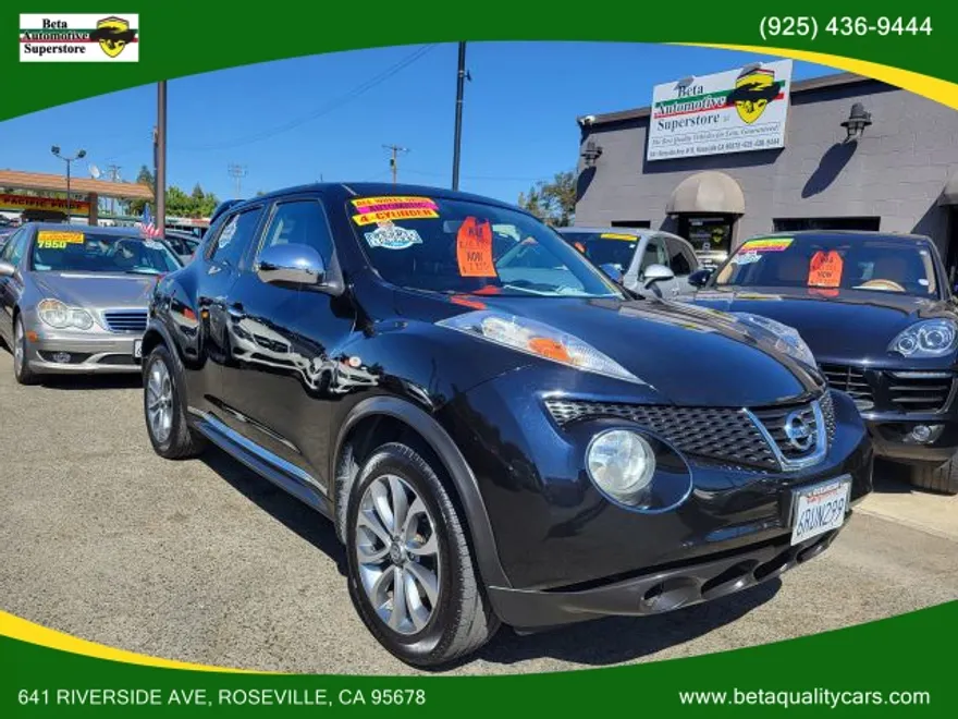 2012 Nissan Juke SL photo 1