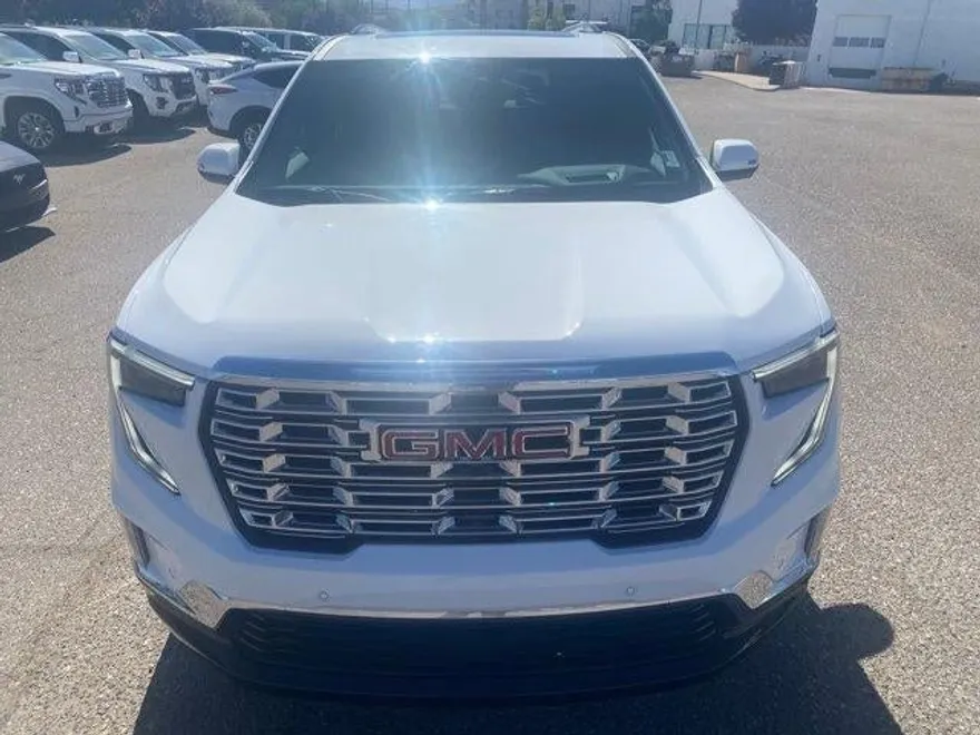 2026 Gmc Acadia Denali photo 1