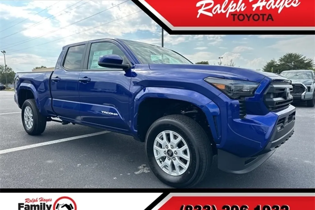 2025 Toyota Tacoma SR5 photo 1