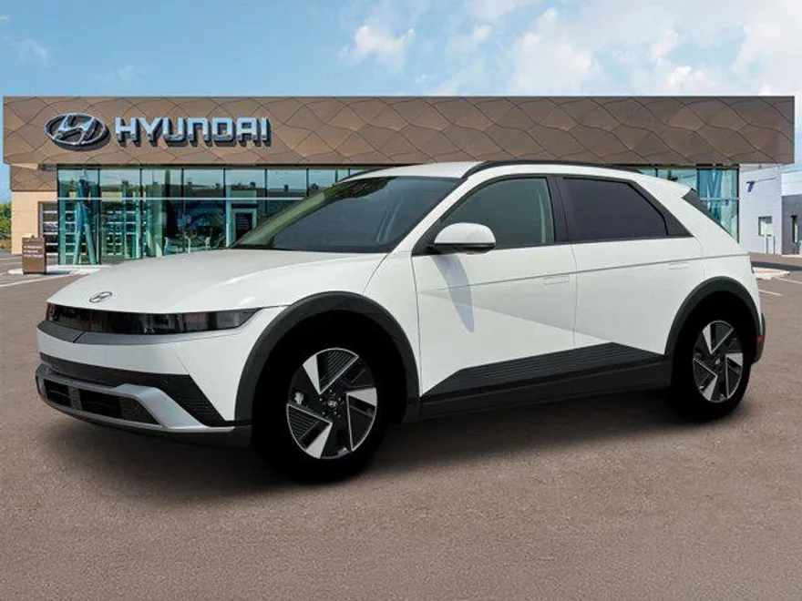 2025 Hyundai Ioniq 5 SEL photo 1