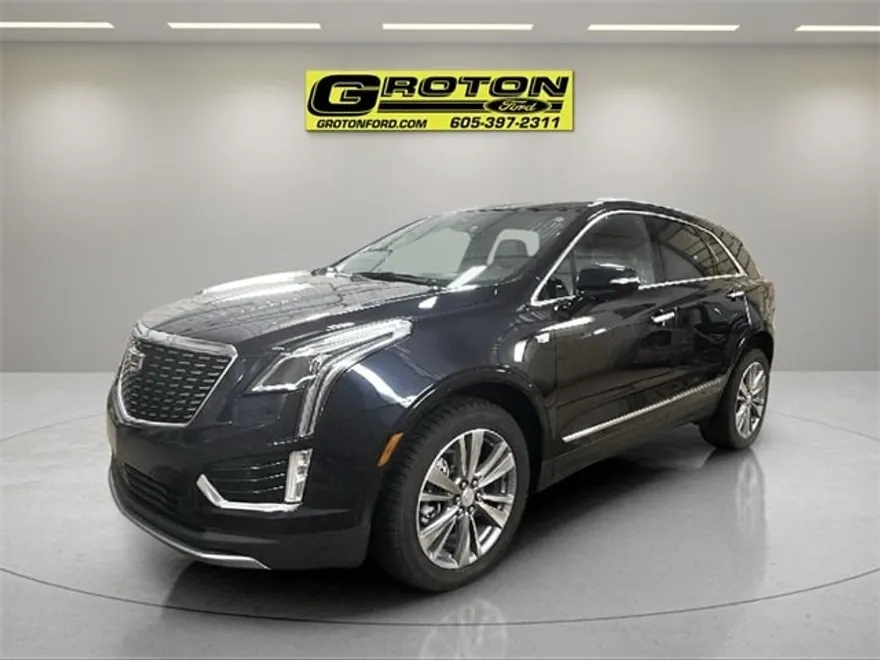2022 Cadillac XT5 Premium Luxury photo 1