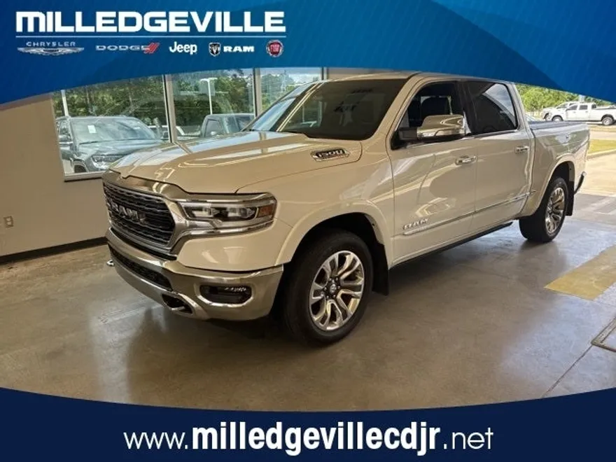 2022 Ram 1500 Limited photo 1