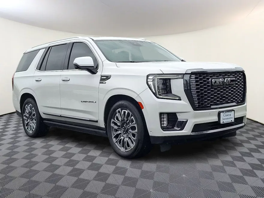 2023 Gmc Yukon Denali Ultimate photo 1