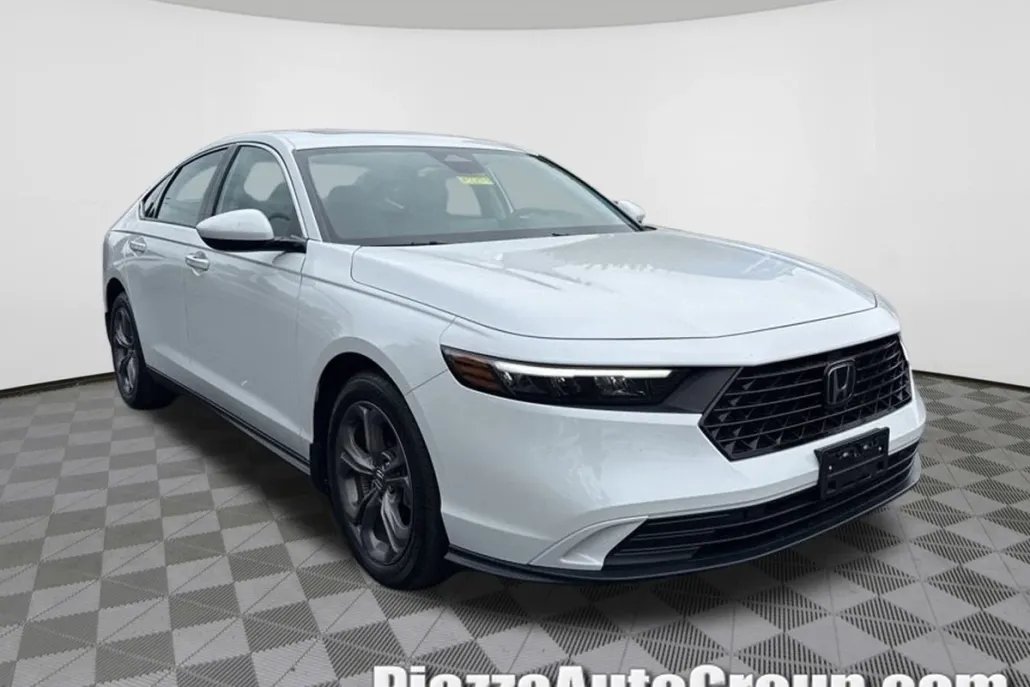 2024 Honda Accord EX photo 1
