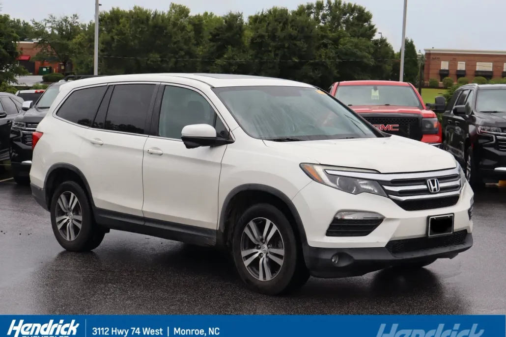 2017 Honda Pilot EX-L photo 1