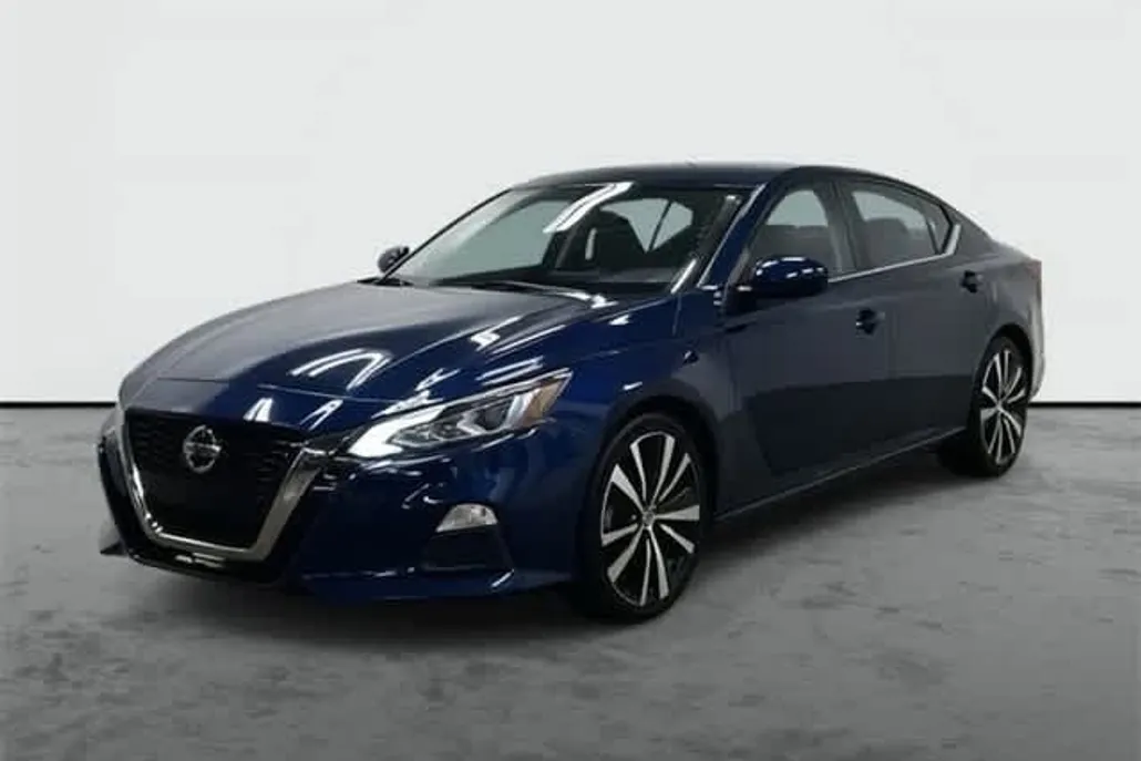 2022 Nissan Altima 2.5 SR photo 1