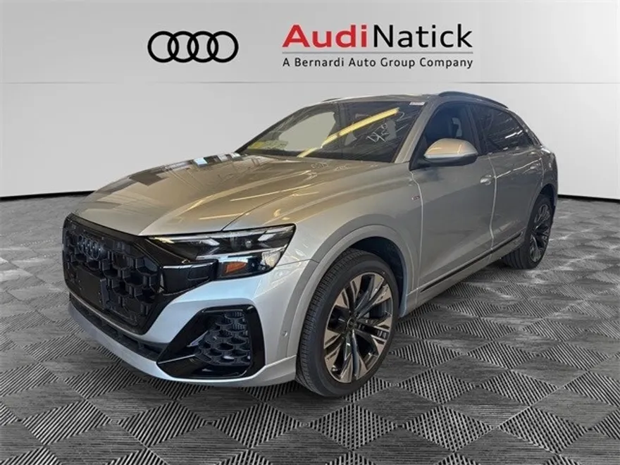 2025 Audi Q8 55 Premium Plus photo 1