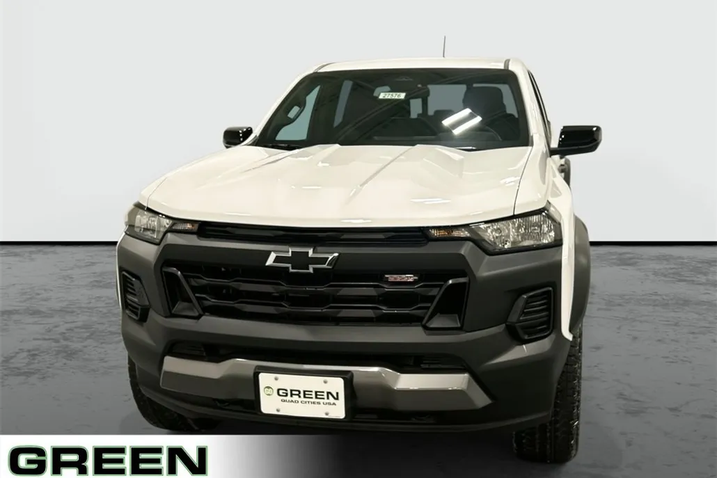2026 Chevrolet Colorado Trail Boss photo 1