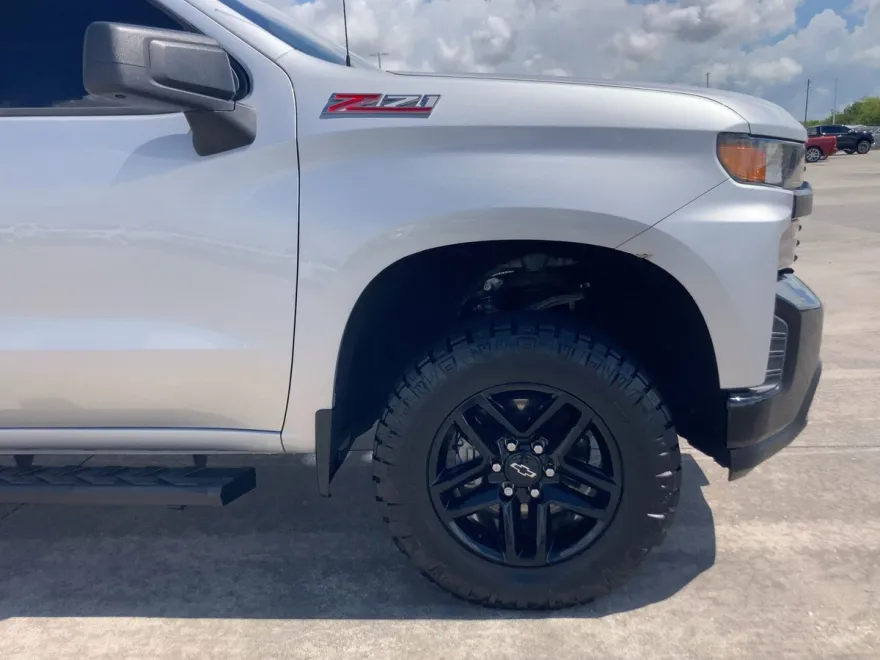 2021 Chevrolet Silverado 1500 Custom Trail Boss photo 1