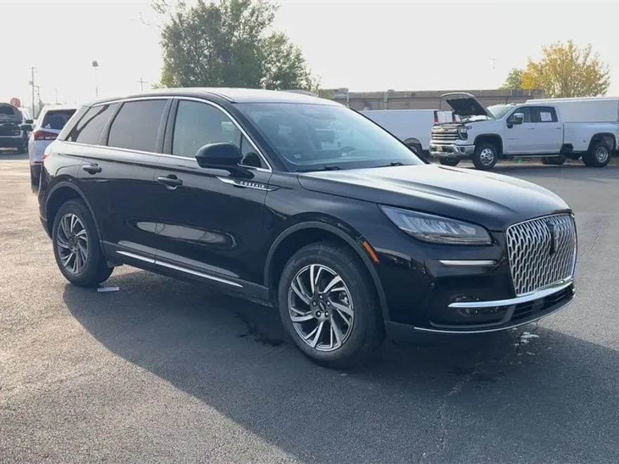 2024 Lincoln Corsair Premiere photo 1