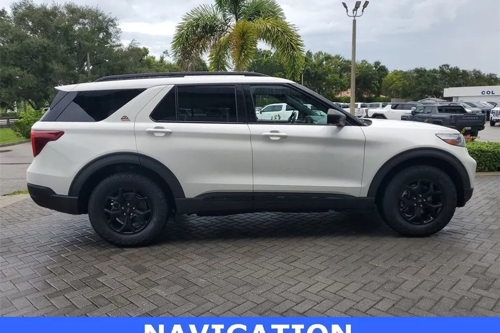 2022 Ford Explorer Timberline photo 1