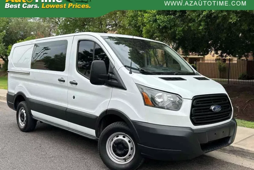 2019 Ford Transit Van photo 1