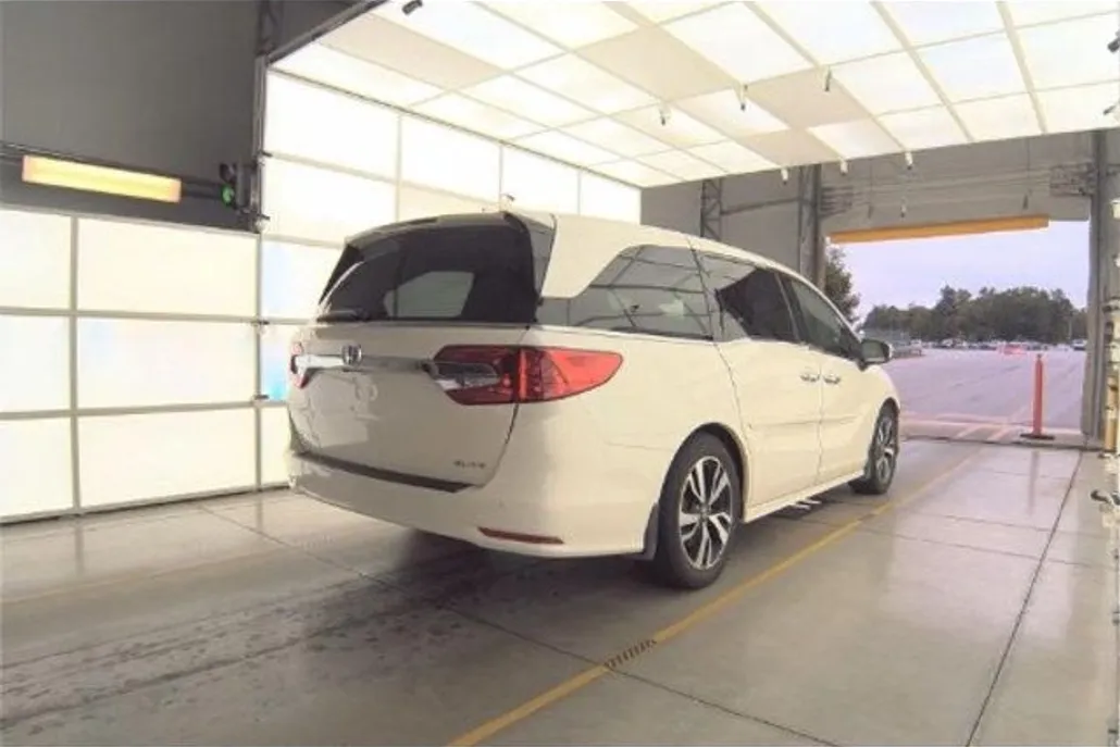 2019 Honda Odyssey Elite photo 1