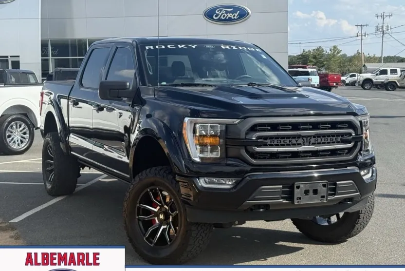 2021 Ford F-150 XLT photo 1