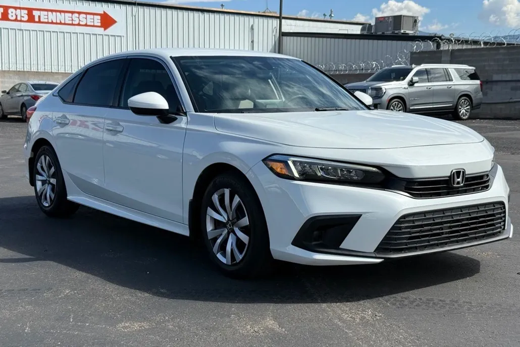 2022 Honda Civic LX photo 1