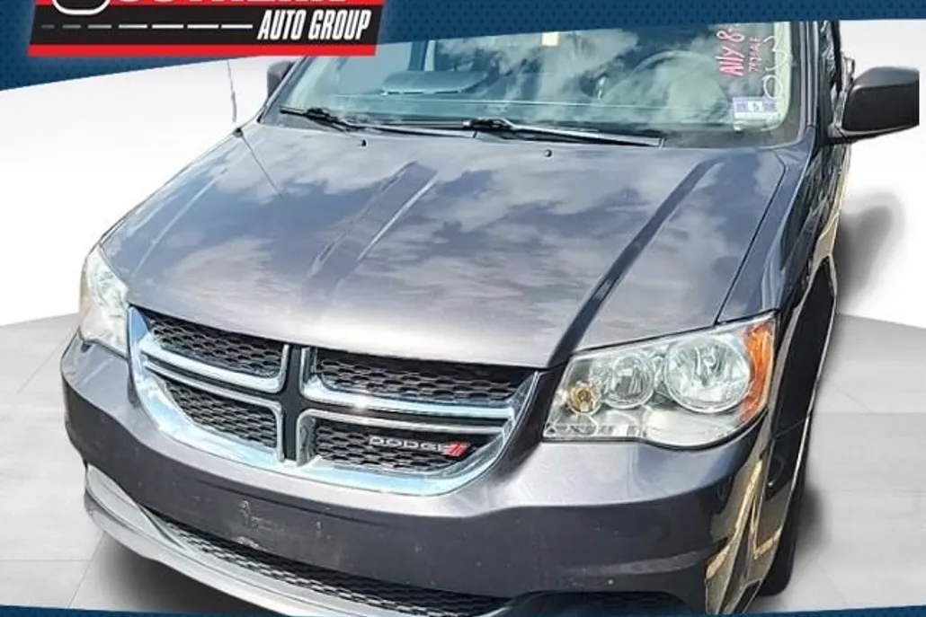 2019 Dodge Grand Caravan SE photo 1