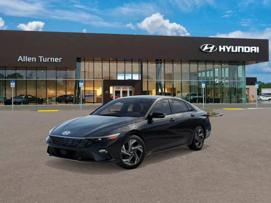 2025 Hyundai Elantra SEL Sport photo 1