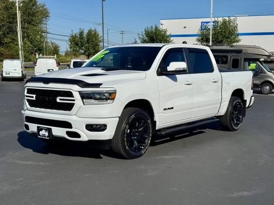 2022 Ram 1500 Sport photo 1
