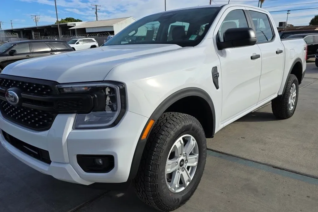 2024 Ford Ranger XL photo 1