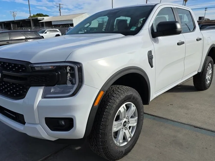 2024 Ford Ranger XL photo 1
