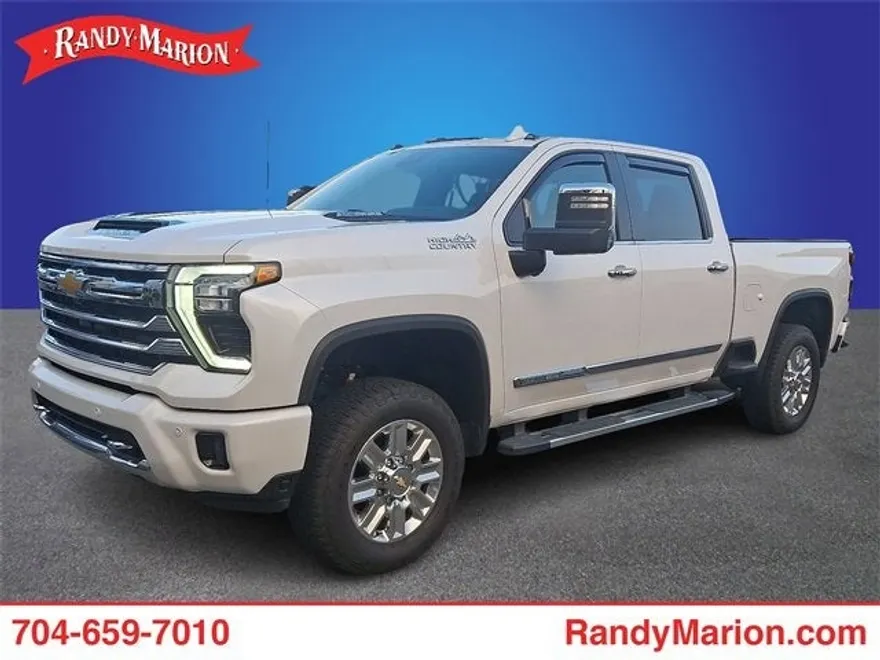 2025 Chevrolet Silverado 2500HD High Country photo 1