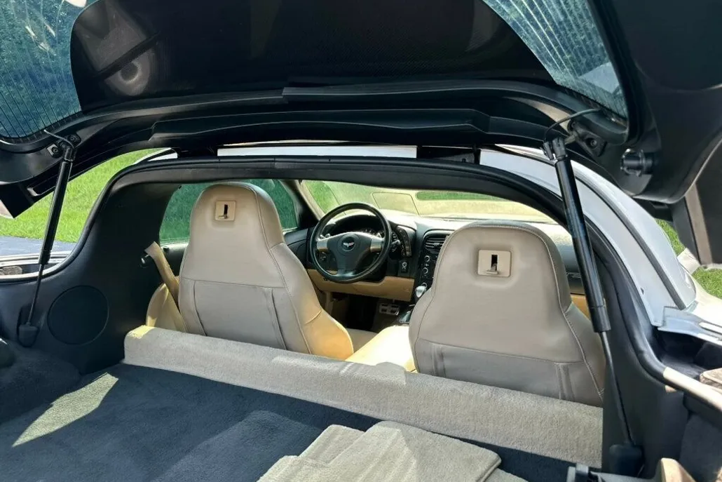 2008 Chevrolet Corvette 2LT photo 1