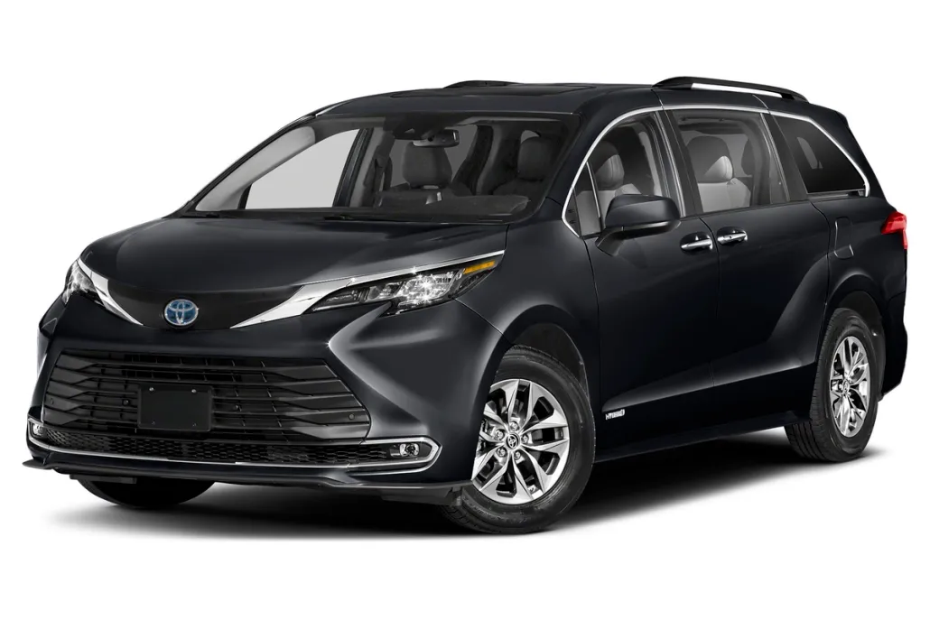 2023 Toyota Sienna XLE photo 1