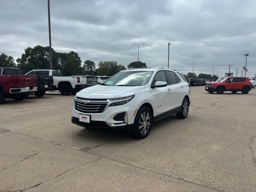 2022 Chevrolet Equinox Premier photo 1