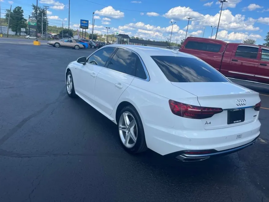 2020 Audi A4 Premium Plus 45 TFSI Quattro S line photo 1