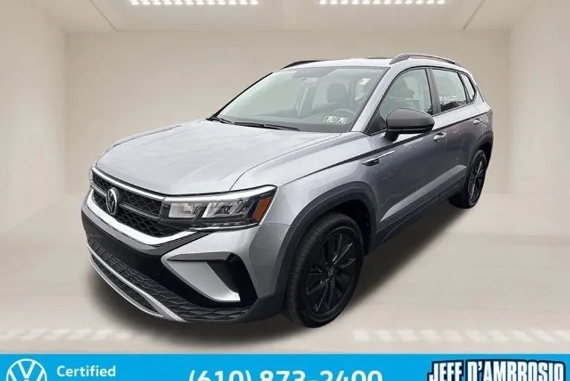 2022 Volkswagen Taos S photo 1