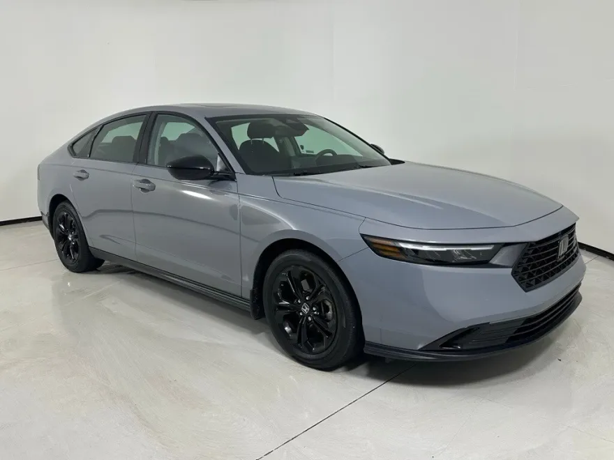 2025 Honda Accord SE photo 1