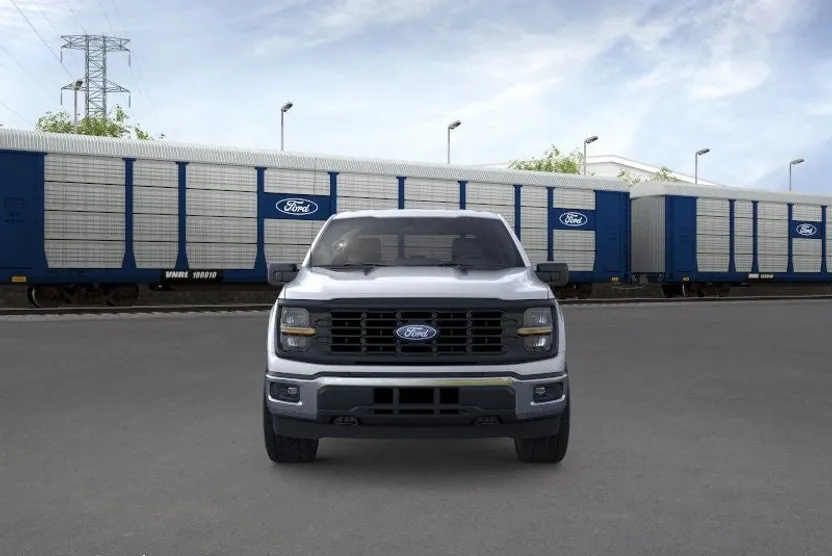 2025 Ford F-150 XL photo 1