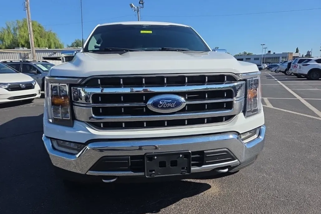 2022 Ford F-150 Lariat photo 1