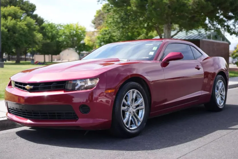 2015 Chevrolet Camaro Coupe photo 1