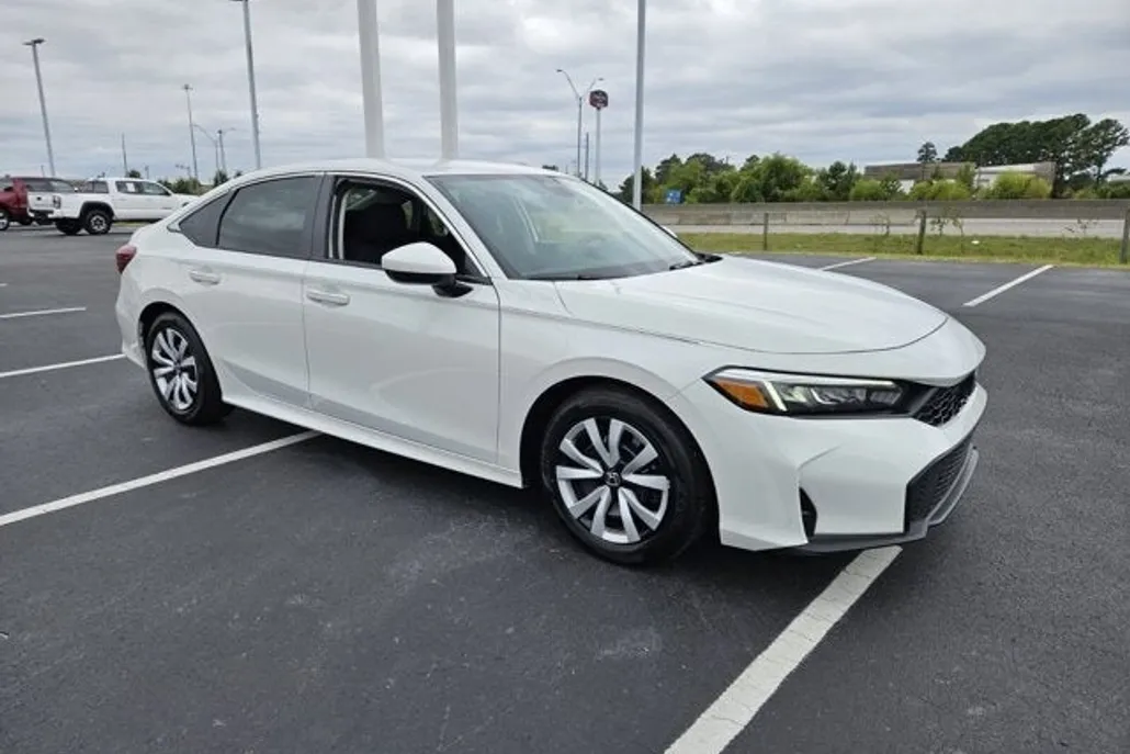 2025 Honda Civic LX photo 1