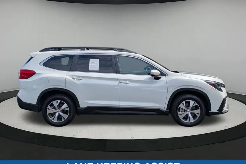 2024 Subaru Ascent Premium photo 1