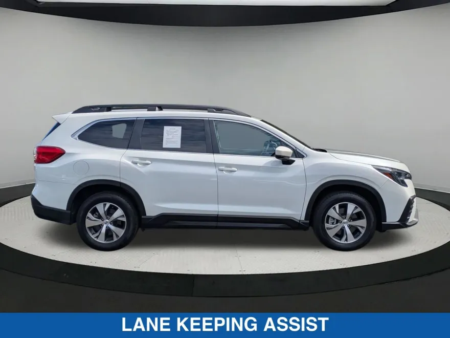 2024 Subaru Ascent Premium photo 1