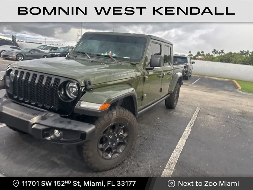 2023 Jeep Gladiator Willys photo 1