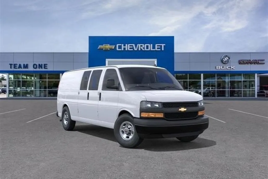 2024 Chevrolet Express Cargo 2500 photo 1