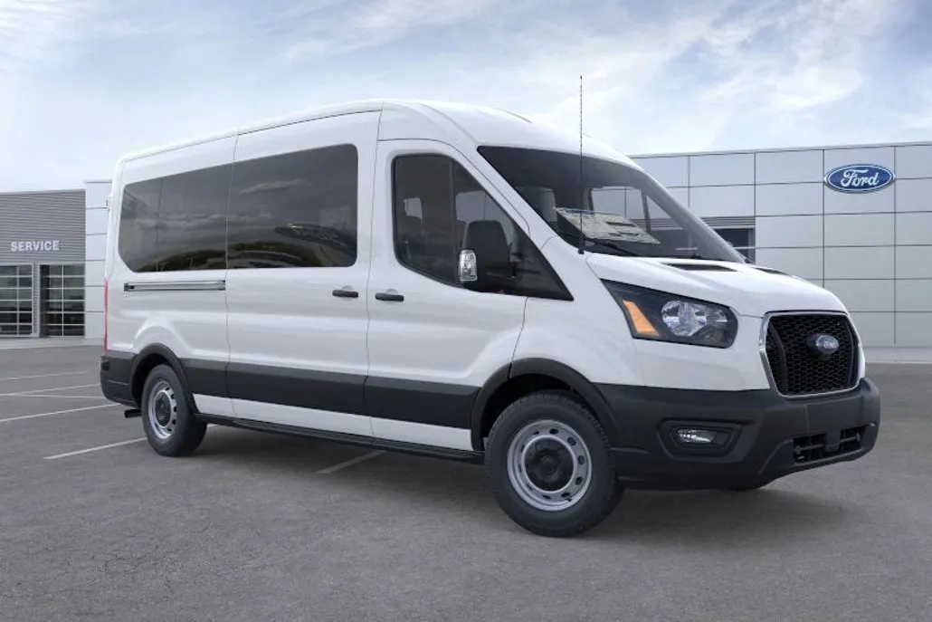 2025 Ford Transit photo 1