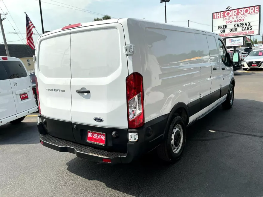 2019 Ford Transit Van photo 1
