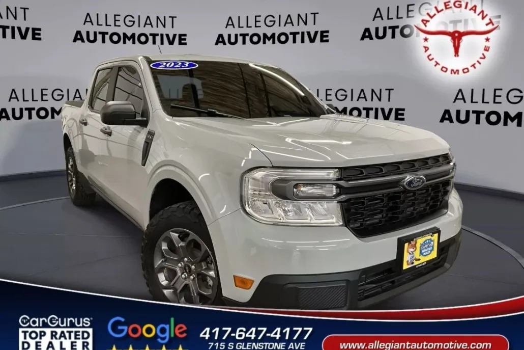 2023 Ford Maverick XLT photo 1