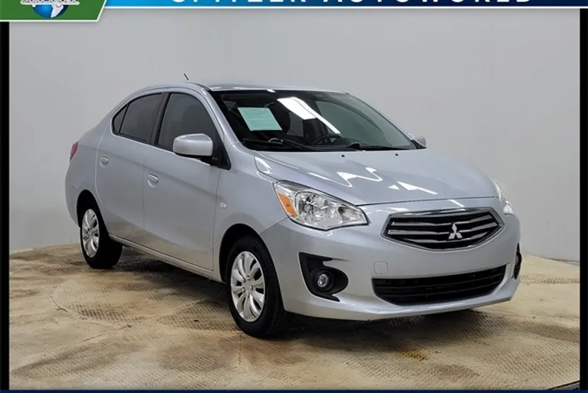 2017 Mitsubishi Mirage G4 ES photo 1