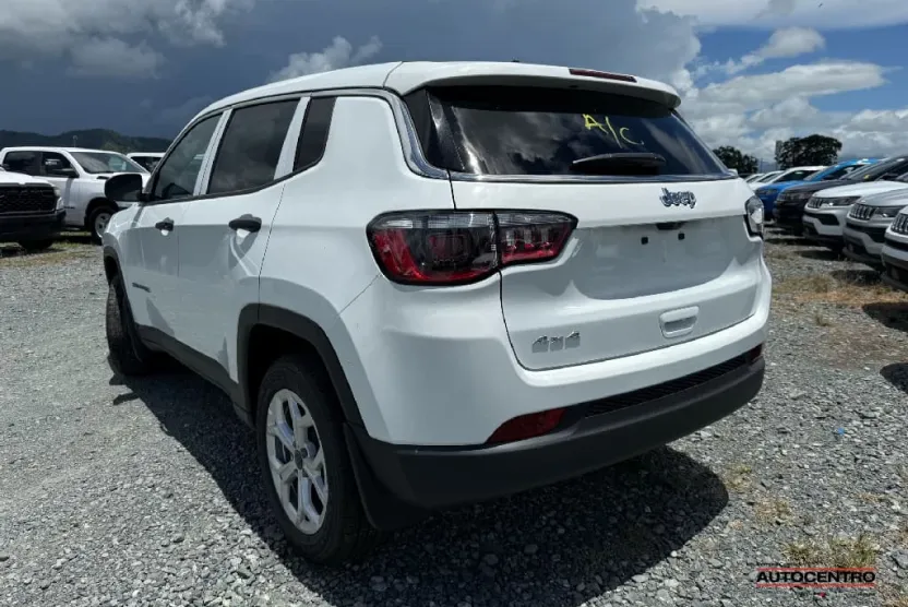 2025 Jeep Compass Sport photo 1